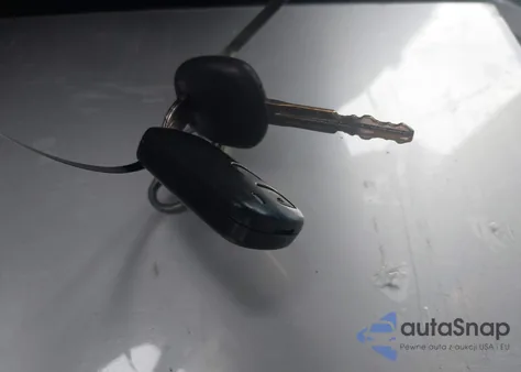 2015 Toyota Corolla L from USA, damaged, VIN 2T1BURHE9FC304282